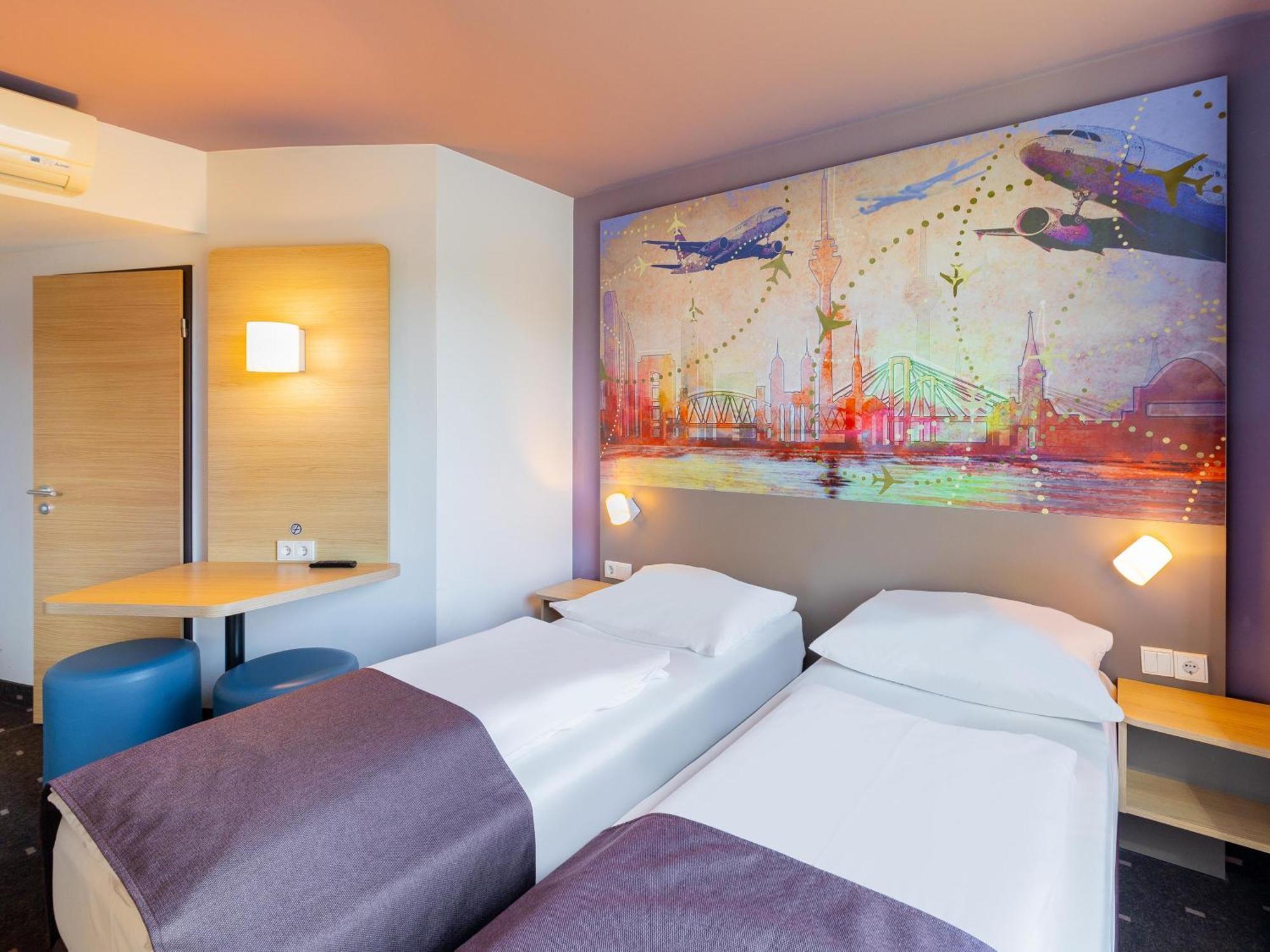 B&B Hotel Duesseldorf-Airport Exteriör bild