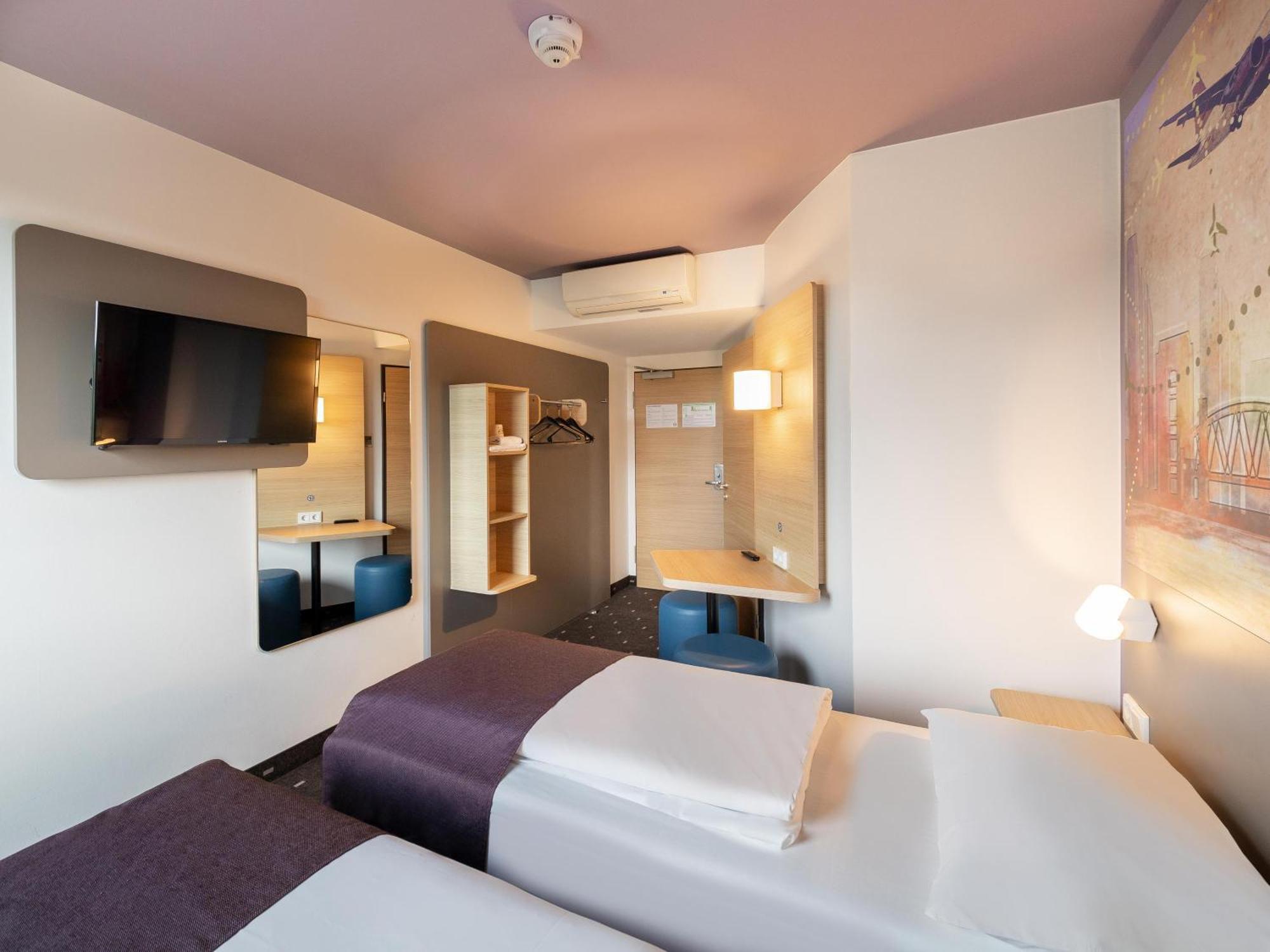 B&B Hotel Duesseldorf-Airport Exteriör bild