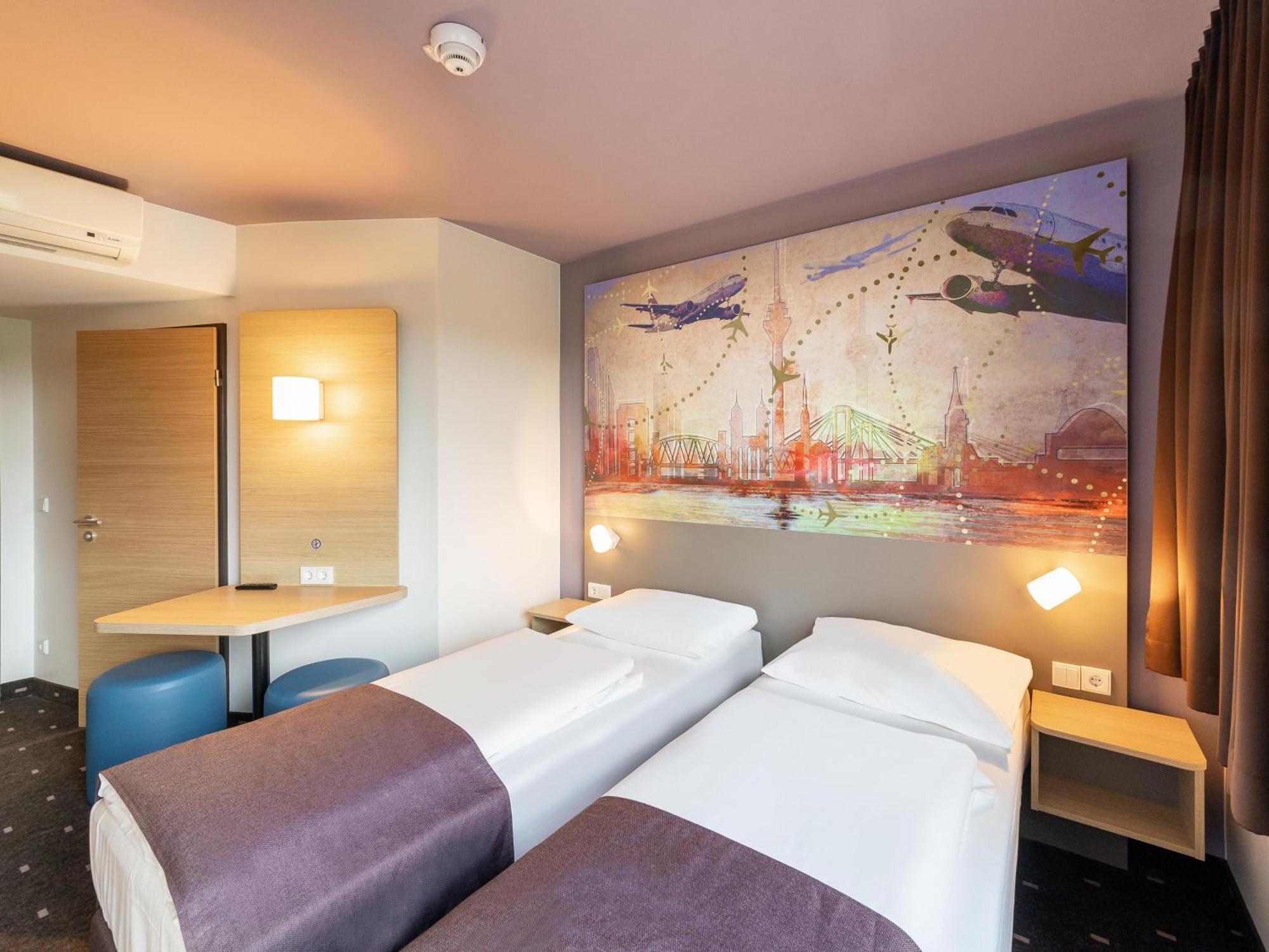 B&B Hotel Duesseldorf-Airport Exteriör bild