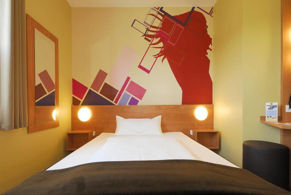 B&B Hotel Duesseldorf-Airport Exteriör bild